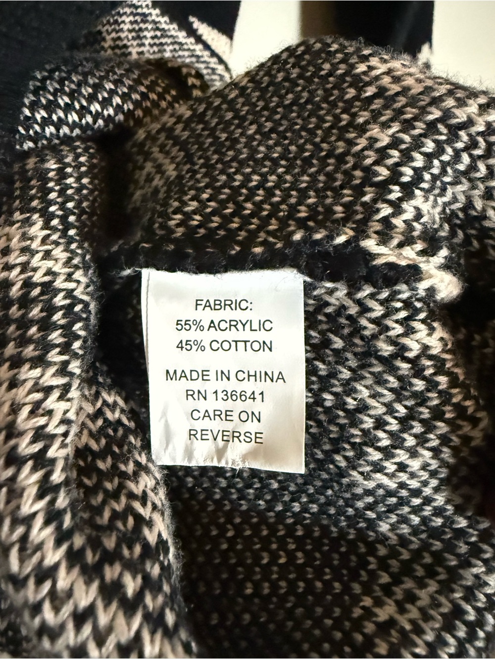 Cotton & Rye Shawl Collar Cardigan - Black & Cream Geometric - Picture 6 of 6